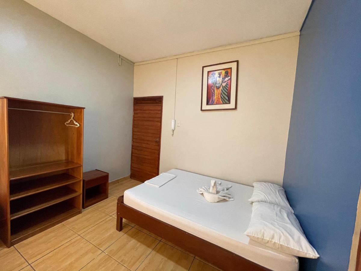 Alojamiento Tahuari Iquitos Exteriér fotografie
